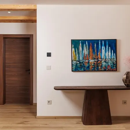 Lithos By Guide * Radetići